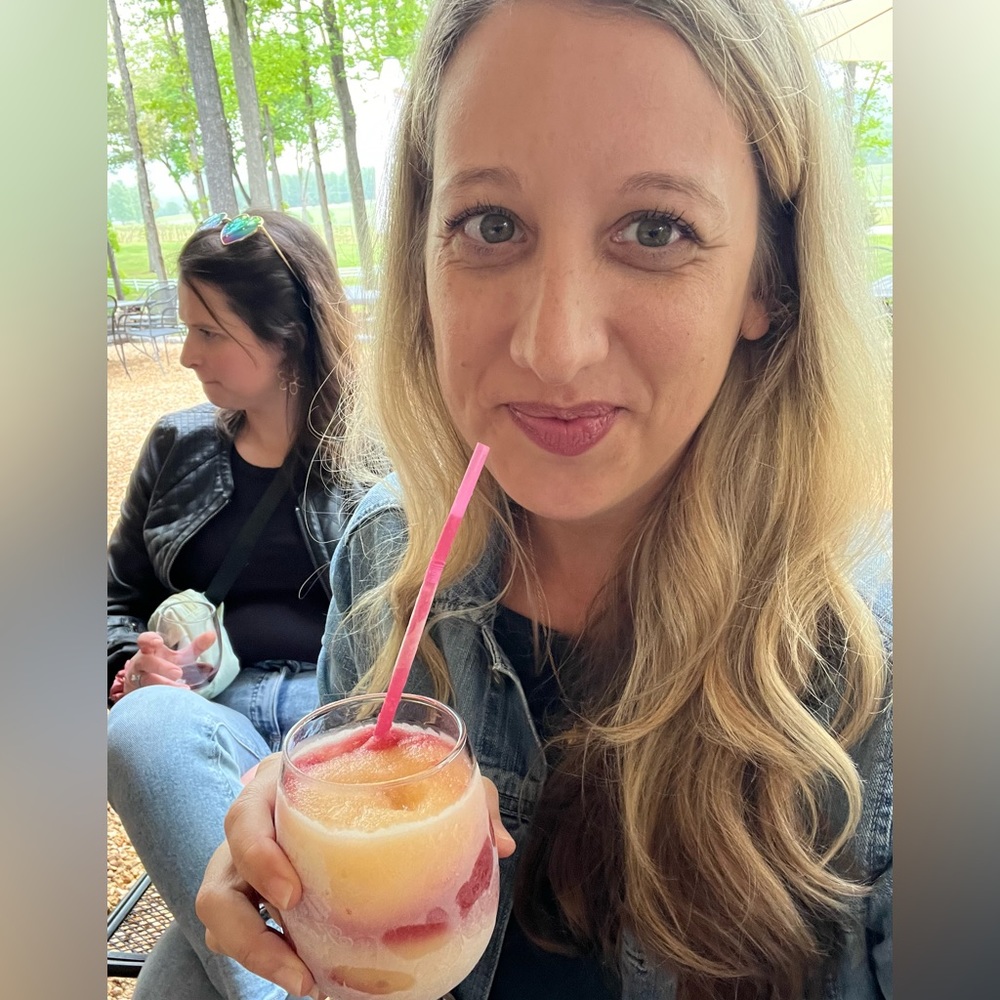 Meet your Posher, Nicole